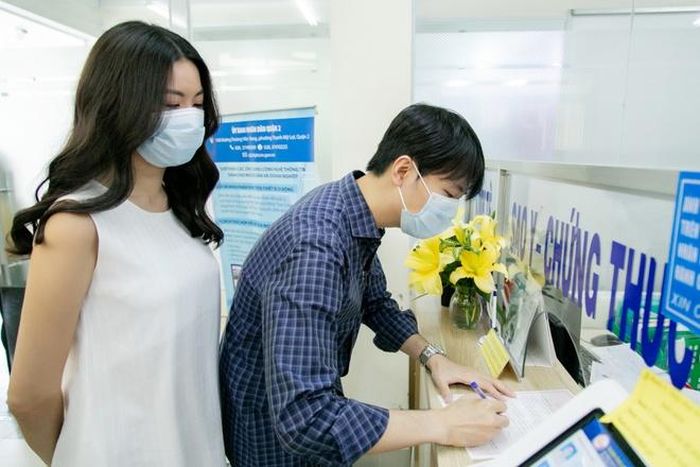  Cả hai sắp tổ chức đám cưới. 
