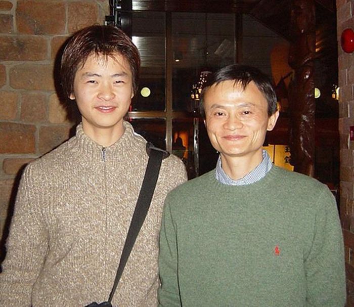 Jack Ma và con trai.