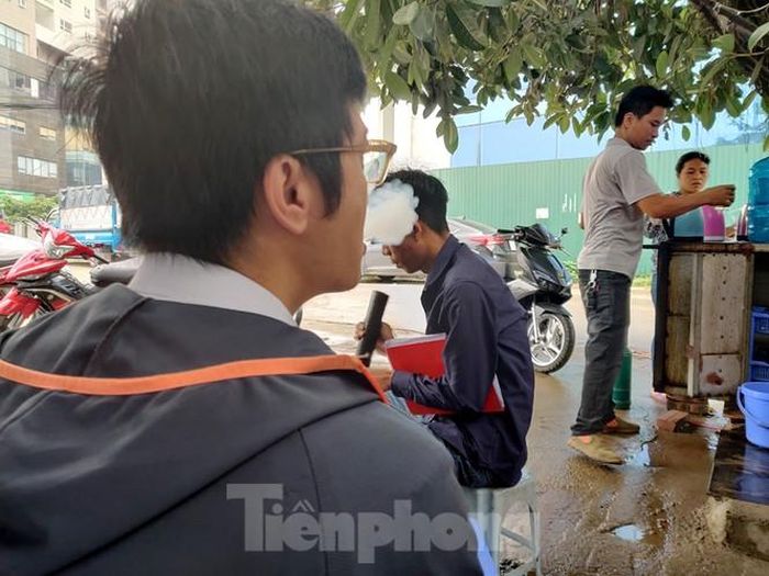Với những tác động về lâu về dài khó nói trước, hoặc liên quan đến việc sử dụng thuốc lá truyền thống.