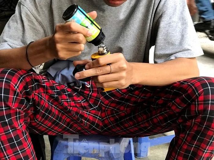 Giữa năm 2019 này, các cơ quan sức khỏe của Mỹ đã công bố hơn 200 trường hợp tổn thương đến phổi liên quan đến thuốc lá điện tử.