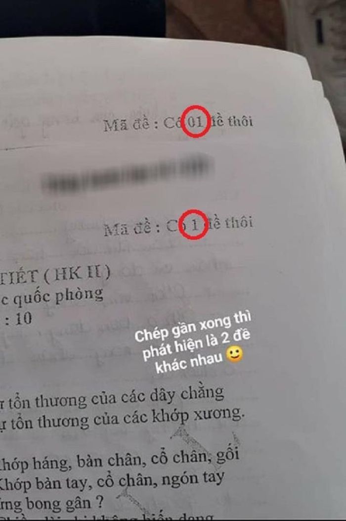 Thầy nói cả lớp chỉ có 1 đề, nhưng không nói rõ "đề 1" và "đề 01 khác nhau. (Ảnh: Hải Yến)