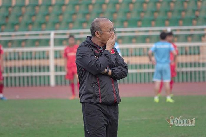 HLV Park Hang Seo lo lắng tuyển Việt Nam thiếu tiền đạo xem ra chỉ là đòn gió mà thôi