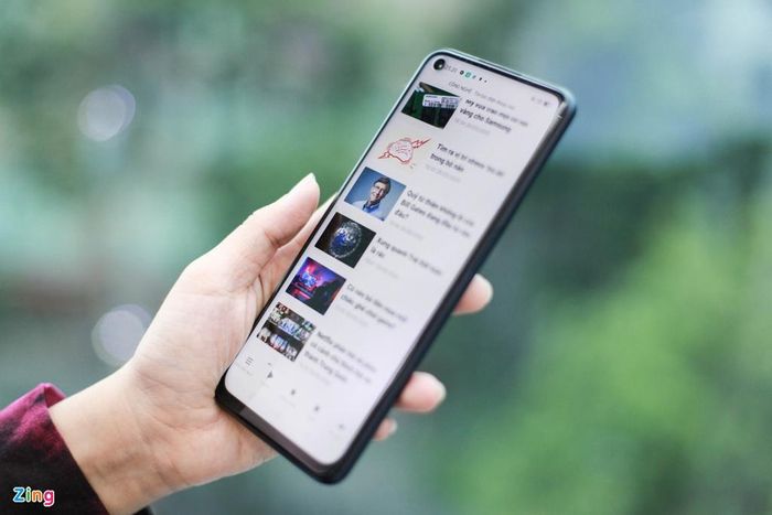  Về tổng thể, Oppo A92 là smartphone thú vị trong phân khúc dưới 7 triệu đồng. Máy có ngoại hình đẹp, độ hoàn thiện cao với màn hình chấm O gọn gàng, tăng tỷ lệ hiển thị. Nếu người dùng tìm kiếm smartphone có thiết kế trẻ trung, sang trọng, hiệu năng ổn định, thời lượng pin cao, Oppo A92 là lựa chọn đáng cân nhắc. 