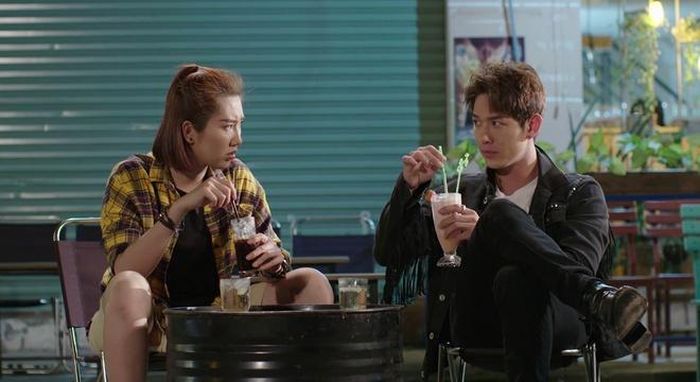 Nữ diễn viên lần đầu hợp tác với Song Luân.