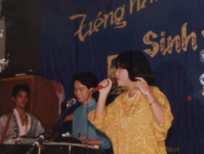 Thảo Vân khoe giọng hát thời sinh viên.