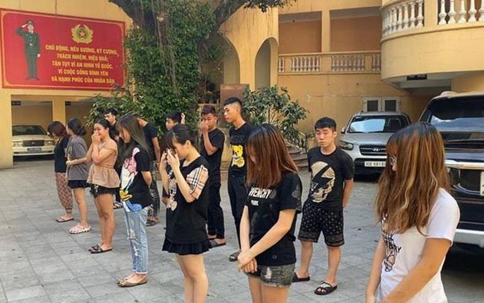 Nhóm "quái xế" đa số là thanh thiếu niên, học sinh THPT (Ảnh: Công an cung cấp)
