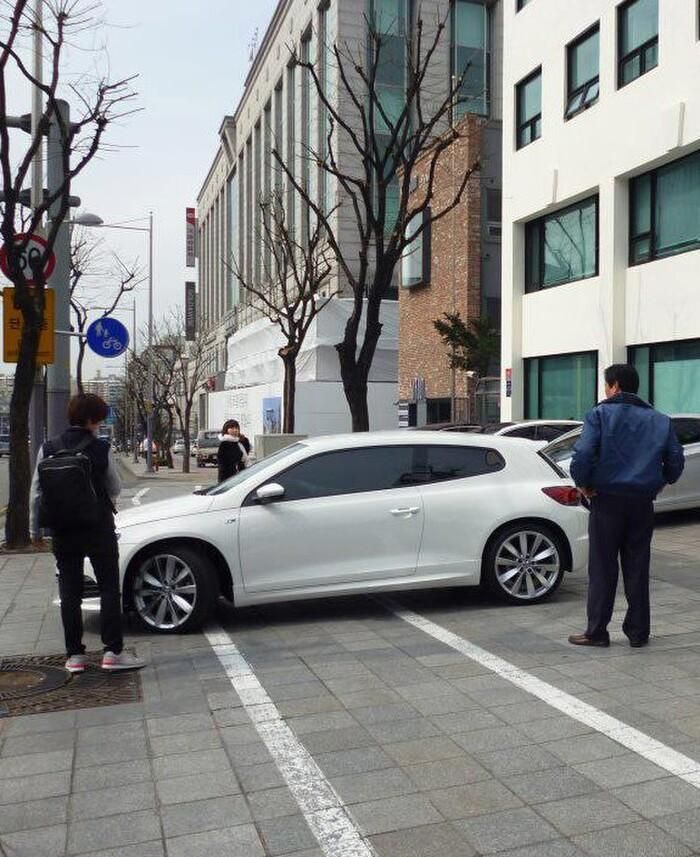 Chiếc xe cũ của Yoona.