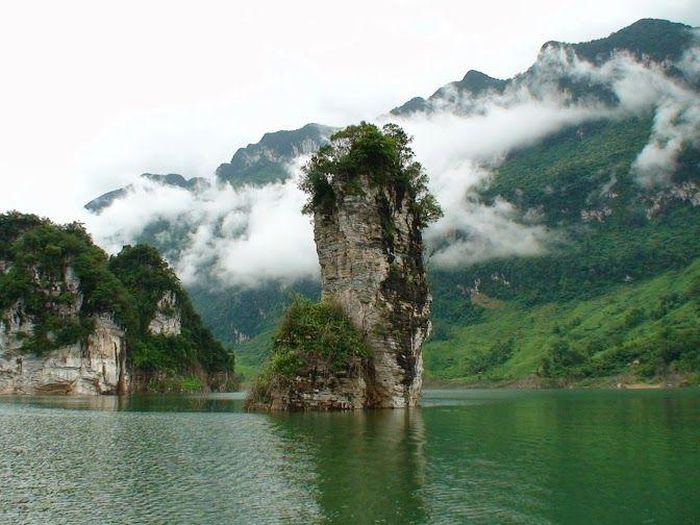 Cọc Vài Phạ là biểu tượng của du lịch Na Hang