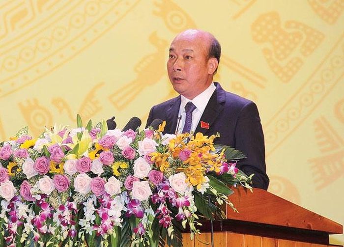 Bí thư Đảng ủy TKV Lê Minh Chuẩn phát biểu tại đại hội