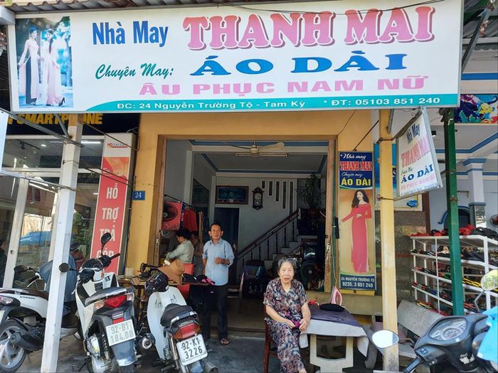 Tiệm may đặc biệt của đôi vợ chồng câm 
