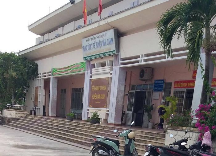 Giám đôc Trung tâm Y tế huyện Vân Canh cũng thừa nhận có sai sót trong việc bổ nhiệm.