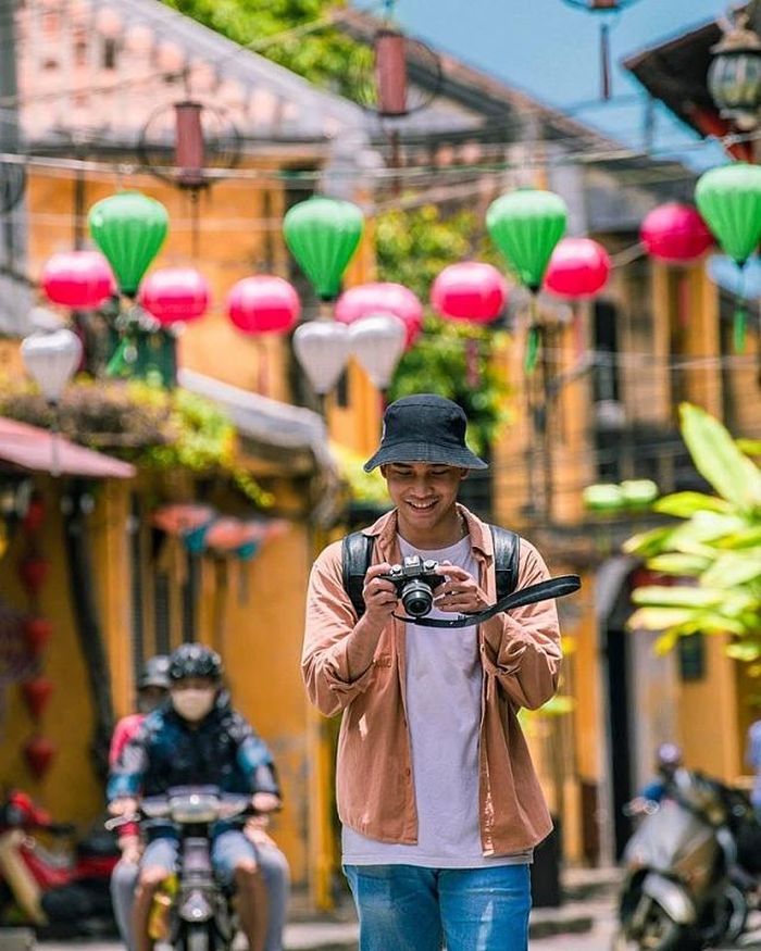 Các tháng mùa hè là thời điểm du lịch Hội An phát triển mạnh. Ảnh: Bùi Ngọc Công.