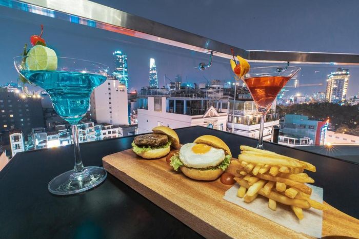  Grand Cititel Central Saigon Hotel là lựa chọn tốt trong tầm giá khoảng 1 triệu đồng. 