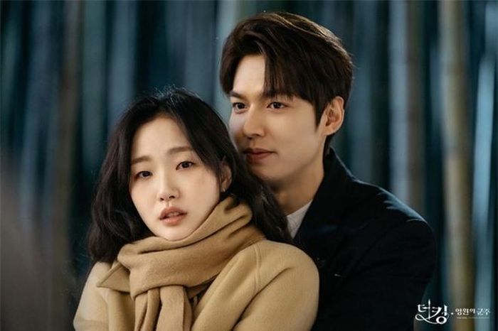 Kịch bản nhiều lỗ hổng khiến những điểm yếu trong kỹ năng diễn xuất của Lee Min Ho lộ rõ.