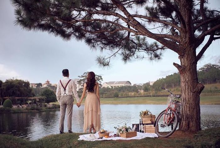  Chia sẻ với Zing, Phanh Lee cho biết cô muốn giữ kín thông tin về nửa kia. Ngoài ra, nữ diễn viên muốn có một cuộc sống bình dị nên hy vọng khán giả, người hâm mộ không bàn tán quá nhiều.