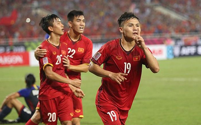 để phải lo cho Quang Hải