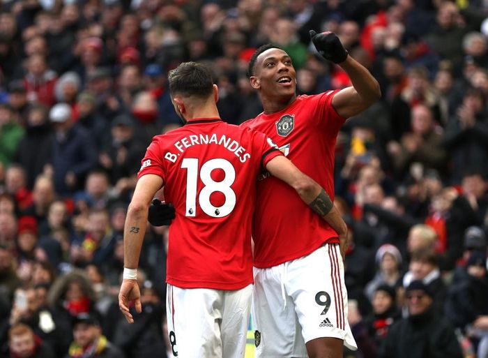  Martial chơi rất ăn ý với Fernandes, người hòa nhập rất nhanh ở MU. Ảnh: Getty Images. 