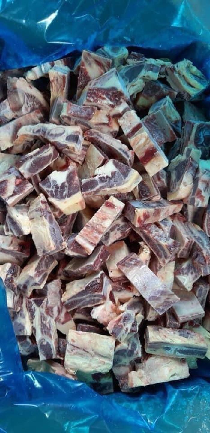 Đáng chú ý, nếu khách hàng mua sườn sụn bò Úc với số lượng lớn thì giá chỉ còn 75.000 đồng/kg.