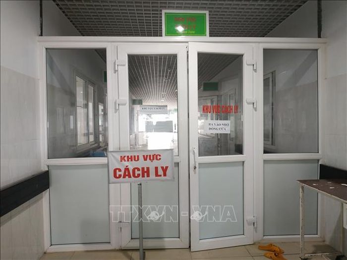 Khu vực cách ly điều trị bệnh nhân bạch hầu tại Bệnh viện đa khoa vùng Tây Nguyên. Ảnh: Tuấn Anh/TTXVN