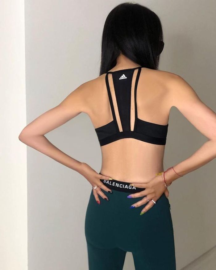 Vera Wang khoe dáng nhỏ gọn ở tuổi 71.
