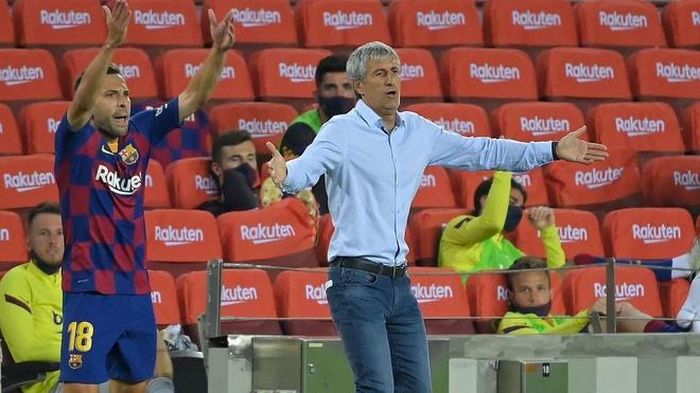  HLV Setien không có niềm tin cho Griezmann. Ảnh: Reuters. 