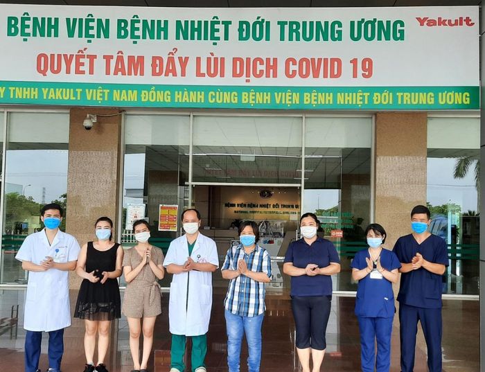 Bệnh viện Bệnh Nhiệt đới Trung ương công bố khỏi bệnh cho 4 bệnh nhân sáng 2-7.