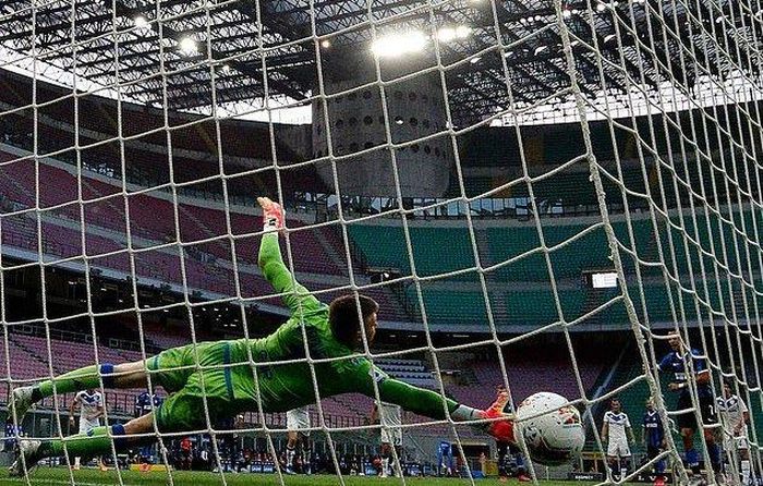 Các chân sút Inter đua nhau "nổ súng" với 6 bàn vào lưới đội khách