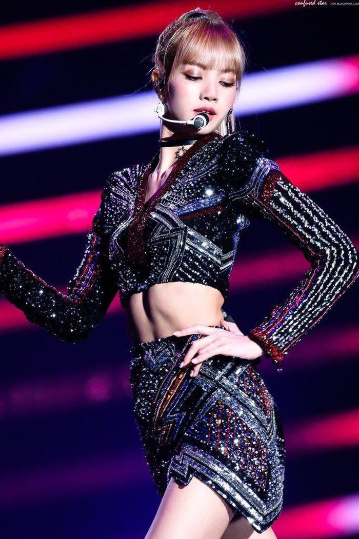 Jennie và Lisa mỗi người một vẻ, đều để lại dấu ấn riêng trong lòng công chúng.