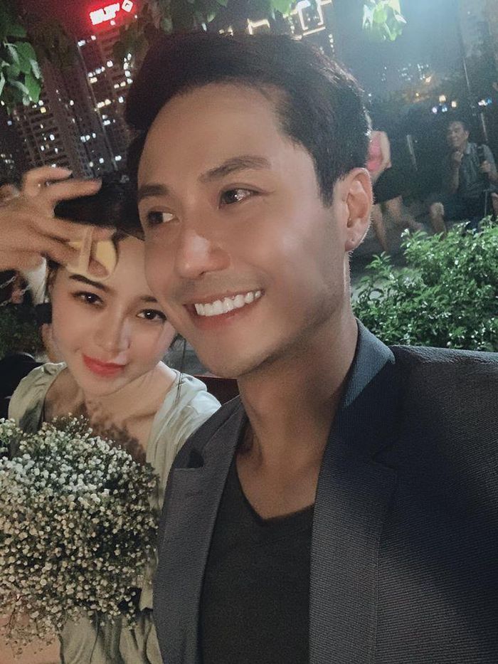  Hậu trường cảnh phim hai diễn viên hôn nhau ngọt ngào trong tập 21 'Đừng bắt em phải quên' là đây. 