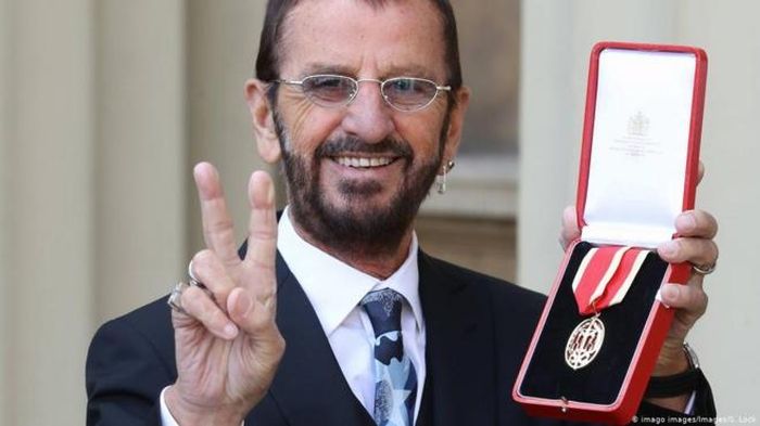 Ringo Starr được phong tước Hiệp sĩ hồi năm 2018
