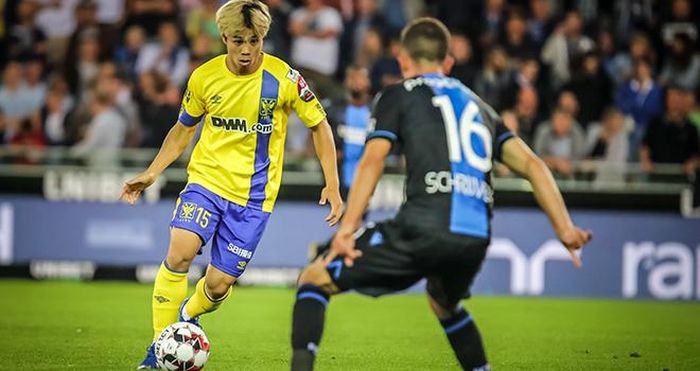 Công Phượng đá 20 phút trước Club Brugge