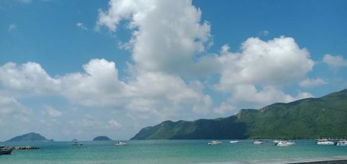 Hình ảnh Côn Đảo nhìn từ Biển Đông.