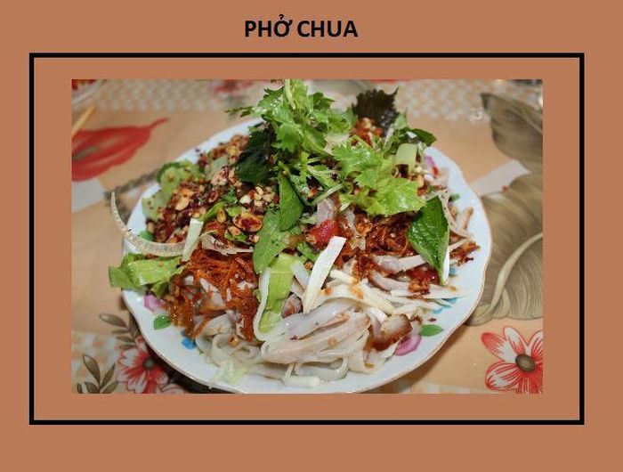 Nếu có dịp tới Lạng Sơn du lịch, bạn đừng quên thưởng thức món phở chua - thức đặc sản ngon nức tiếng đã trở thành niềm tự hào của xứ Lạng 
