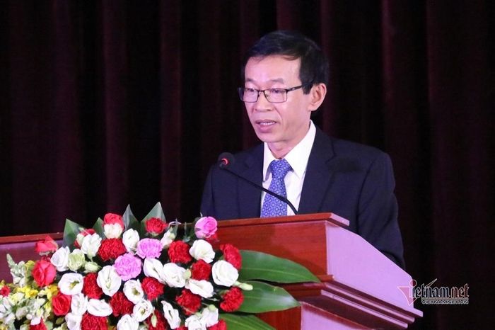 GS Nguyễn Văn Minh, Hiệu trưởng Trường ĐH Sư phạm Hà Nội chia sẻ tại buổi lễ. Ảnh: Thanh Hùng