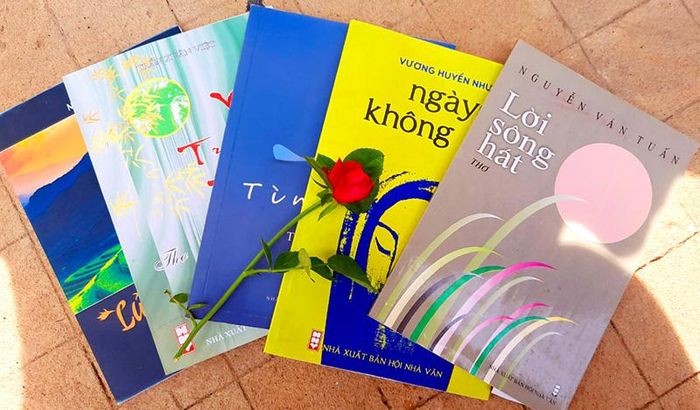 Những ấn phẩm viết về hoài bão và khát vọng tuổi trẻ của tác giả xứ Tuyên.
