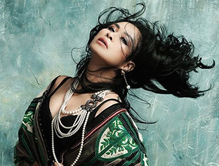  Ở Thanh Lam, sức hút không chỉ đến từ giọng hát đầy lửa, nhan sắc hơn người mà còn bởi nguồn năng lượng tích cực và sôi nổi 