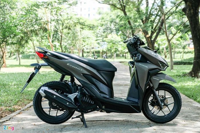  Mới đây, chiếc Honda Vario biển số ngũ quý 9 được rao giá 900 triệu đồng gây xôn xao trong cộng đồng chơi xe cả nước. Đây là chiếc Vario đã qua sử dụng có giá đắt nhất từ trước đến nay. 