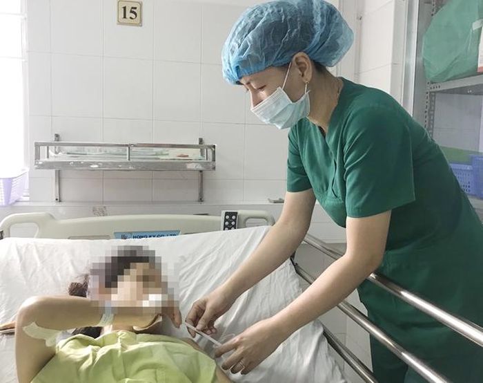 Sản phụ Thùy đang được chăm sóc tại BVĐKTƯCT. 