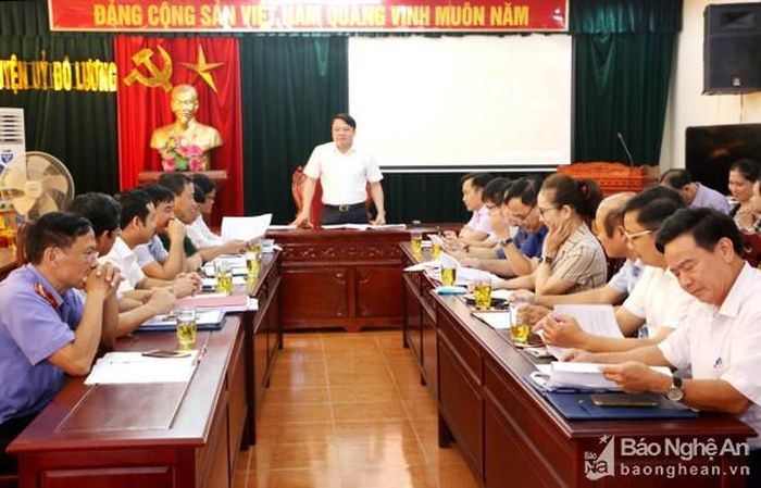 Hội nghị Ban Chấp hành Đảng bộ huyện Đô Lương để bầu bổ sung Phó Bí thư Huyện ủy. Ảnh: Hữu Hoàn