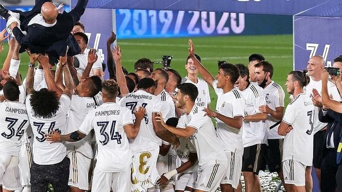 Bale ở ngoài cuộc vui của Real Madrid