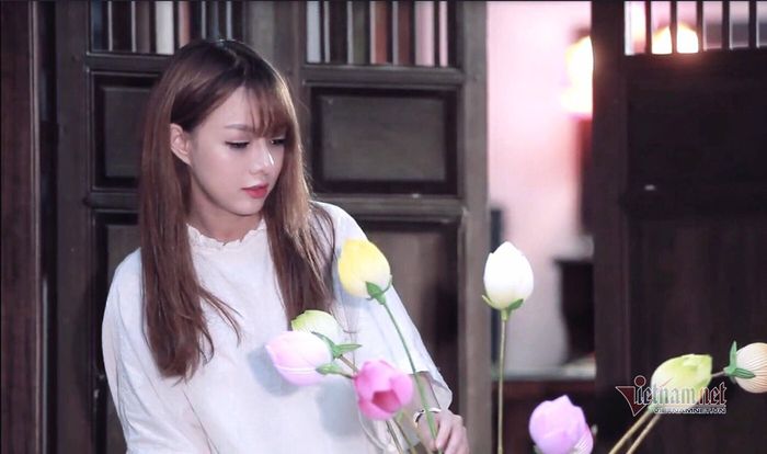 Diễn viên Bảo Thanh, MC Thanh Vân Hugo đều để lại lời chúc tốt đẹp mong Thu Hương sẽ ổn sau khi phẫu thuật mắt.
