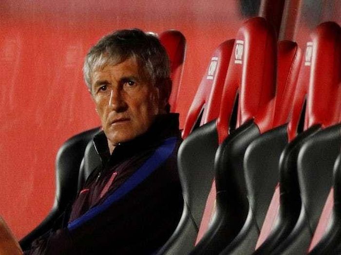 HLV Quique Setien không được cầu thủ ủng hộ từ khi lên thay HLV Valverde hồi tháng 1