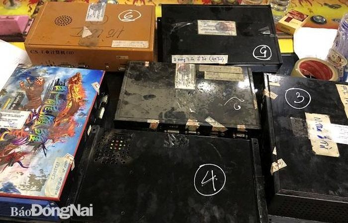 Tạm giữ 6 đầu CPU trong 6 bàn game