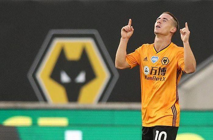 Wolverhampton đang có một mùa giải thành công và mơ tới đấu trường châu Âu. Ảnh: DM.
