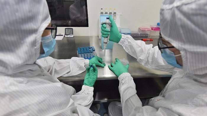 Việt Nam có 4 đơn vị nghiên cứu vaccine phòng COVID-19
