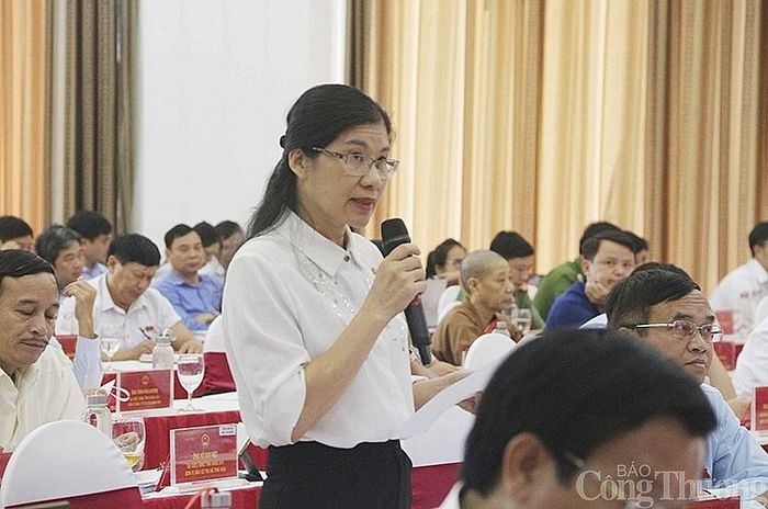 Đại biểu Lô Thị Kim Ngân chất vấn để khắc phục tình trạng lưới điện xuống cấp ảnh hưởng đến đời sống người dân, nhất là khu vực miền núi, Sở đã có giải pháp khắc phục như thế nào?