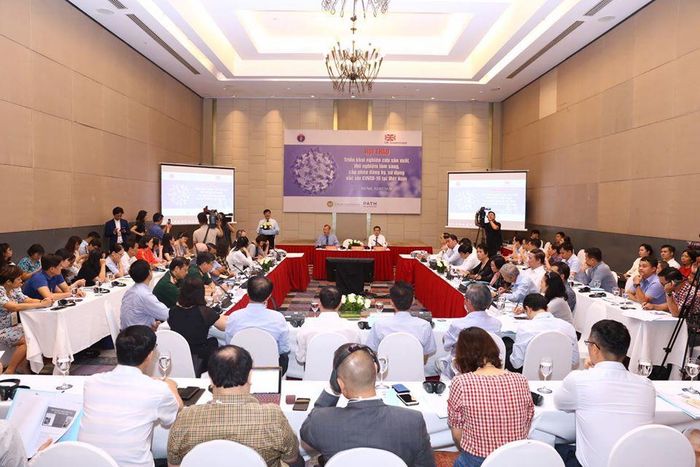 Các đại biểu tham dự hội thảo