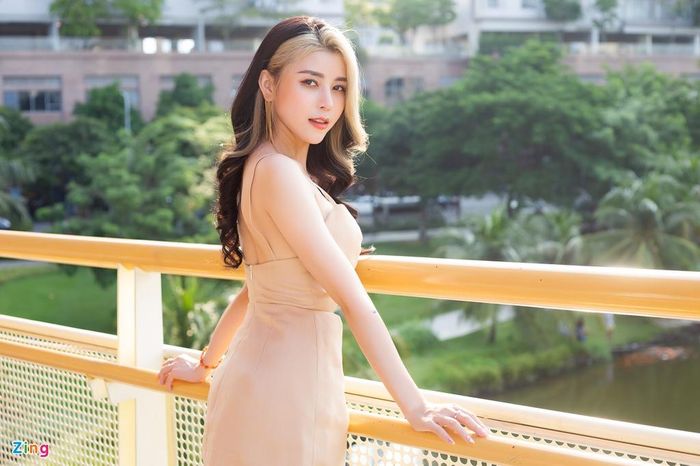 Chia sẻ với Zing, Trần Ngọc Ánh cho biết trong năm 2020, cô chỉ phát hành những sản phẩm âm nhạc nhỏ để tri ân khán giả. Kế hoạch được ấp ủ và đầu tư nhiều nhất sẽ được đẩy lùi tới giữa năm 2021. "Đó sẽ là thời điểm tôi bùng nổ và thay đổi mạnh mẽ", quán quân The Voice 2018 khẳng định. 
