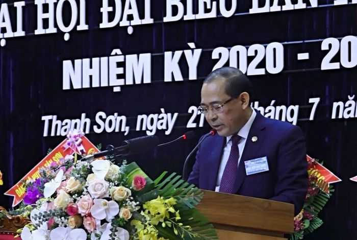 Ông Hoàng Công Thủy, Phó Bí thư Thường trực Tỉnh ủy phát biểu tại đại hội.