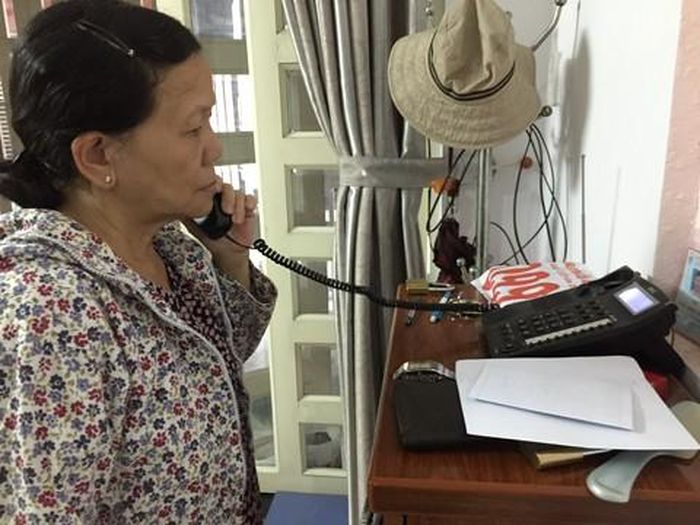Khách hàng lớn tuổi là "mồi" của bọn lừa đảo